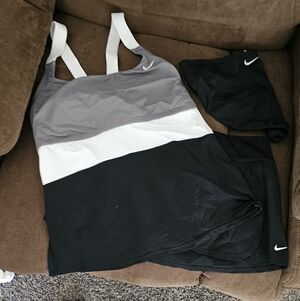 Nike Black and Gray 3 Piece Activewear Set.  Tankini Top, Shorts & Bikini Size G